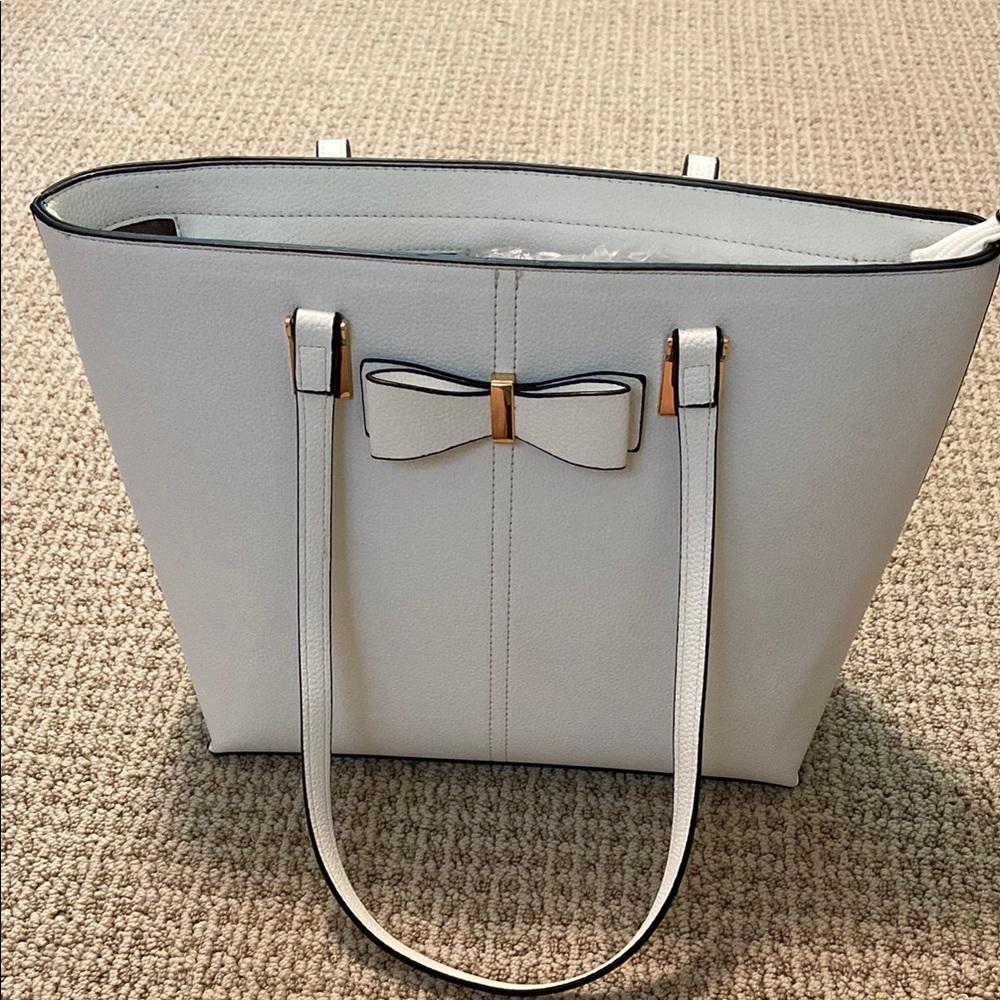 White Tote Bag with Geometric Design and Bow Detail